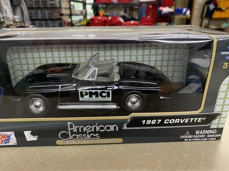 1967 Corvette Premium Die-Cast Collectible