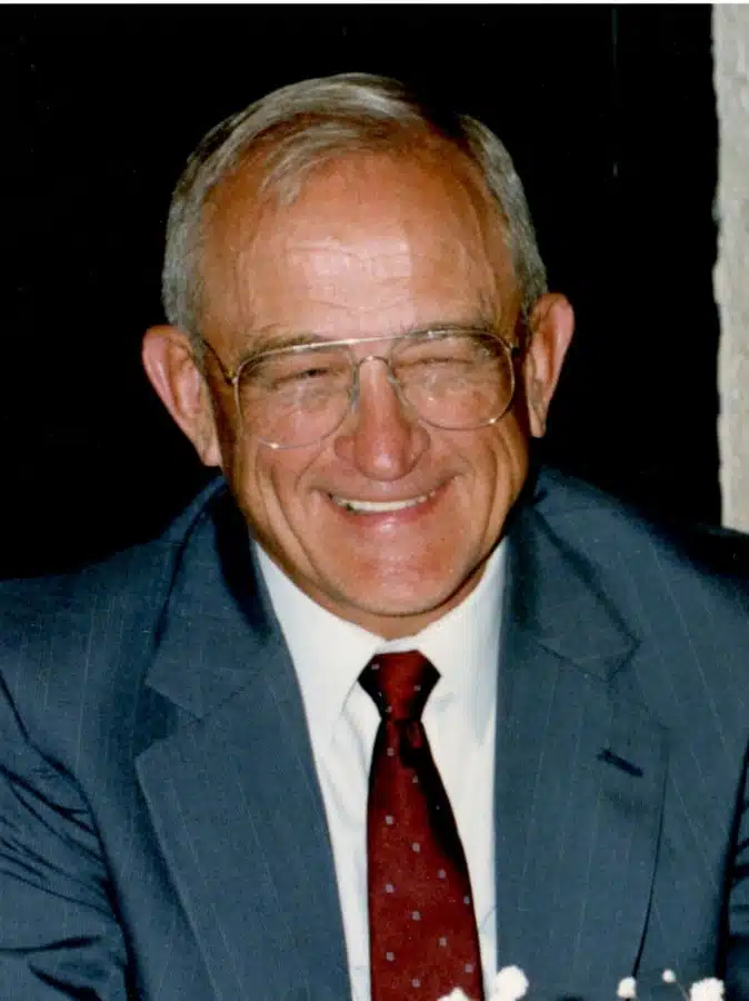 Long Time Friend Of Camp Courageous, Robert “Bob” Deppe, 95, of Ames, IA Dies.